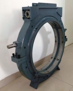 Assembly of Crankshaft Grinding Machine in Progress